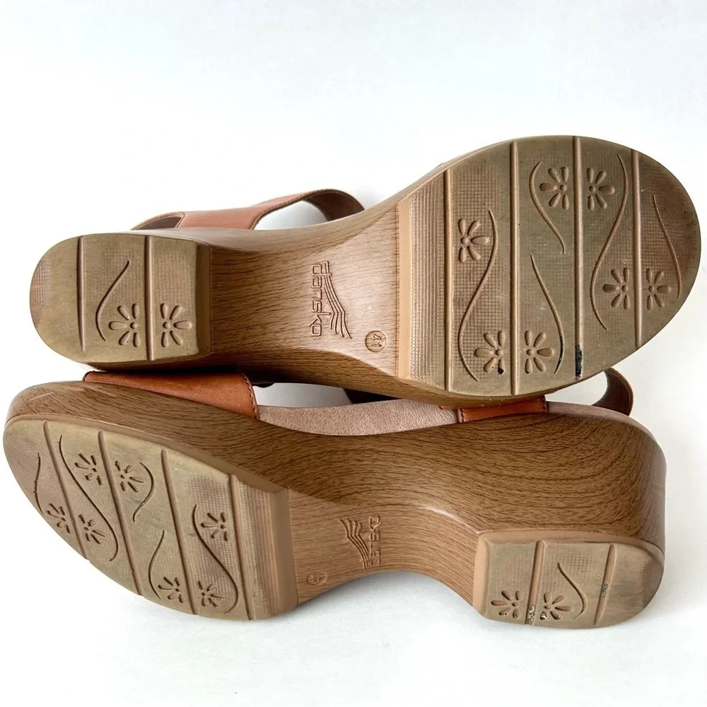 Dansko Jen Platform Sandals Brown Leather Ankle Strap Size 41